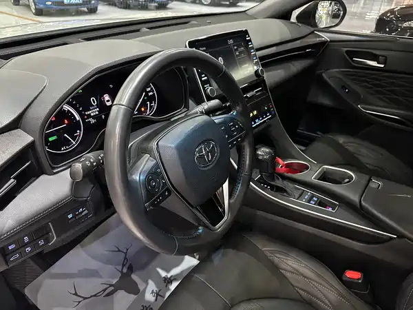 Toyota Avalon 2021