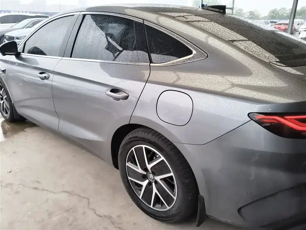 BYD Qin L 2025 — фото 23