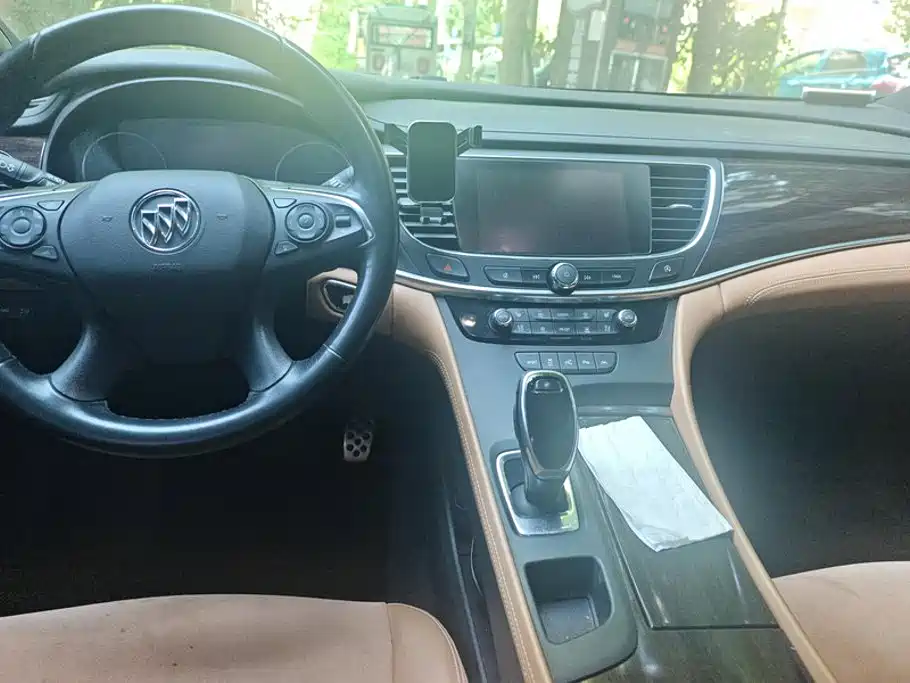Buick LaCrosse 2016 — фото 12