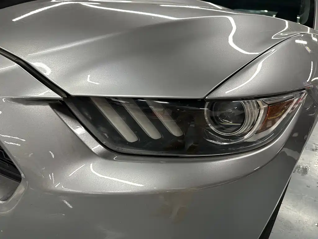 Ford Mustang 2018 — фото 9