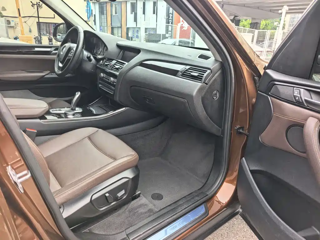 BMW X3 2016 — фото 17