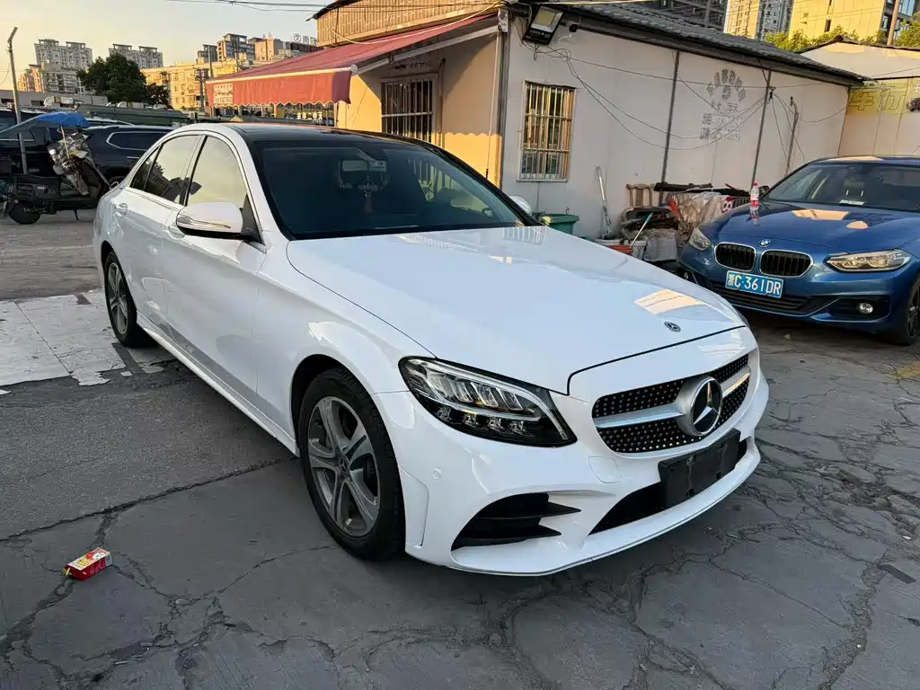 Mercedes-Benz C-Class 2019