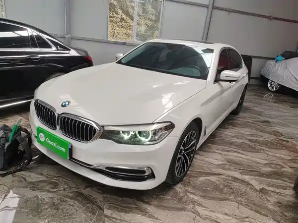 BMW 5 Series 2019