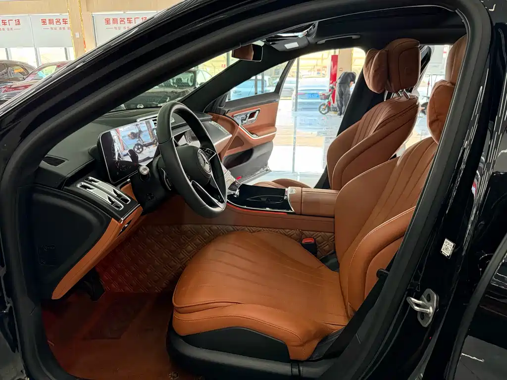Mercedes-Benz S-Class 2023 — фото 17