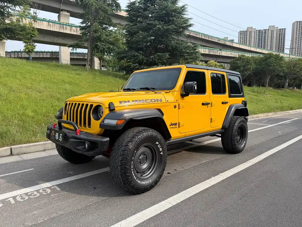 Jeep Wrangler 2021 — фото 1