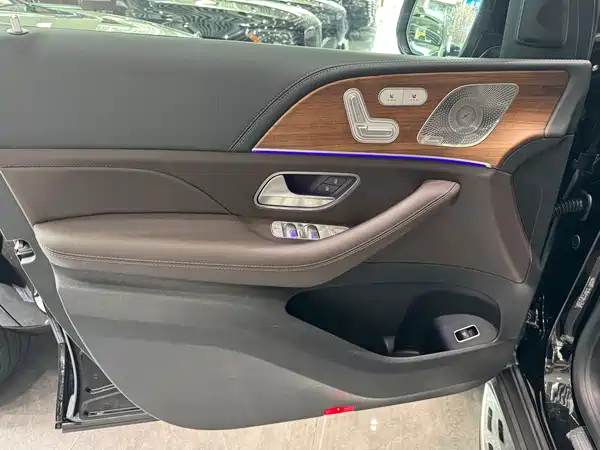 Mercedes-Benz GLS 2022