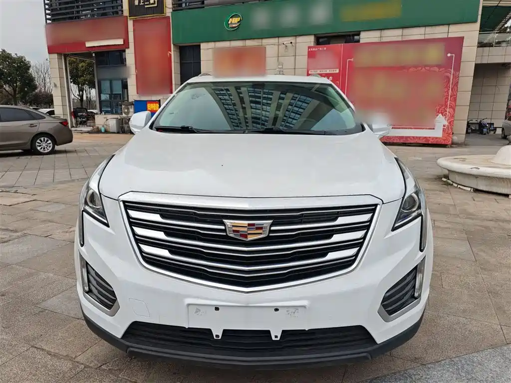 Cadillac XT5 2018 — фото 3