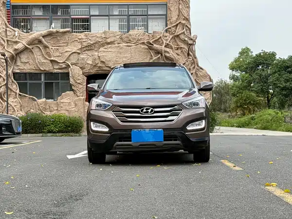 Hyundai Santa Fe 2016