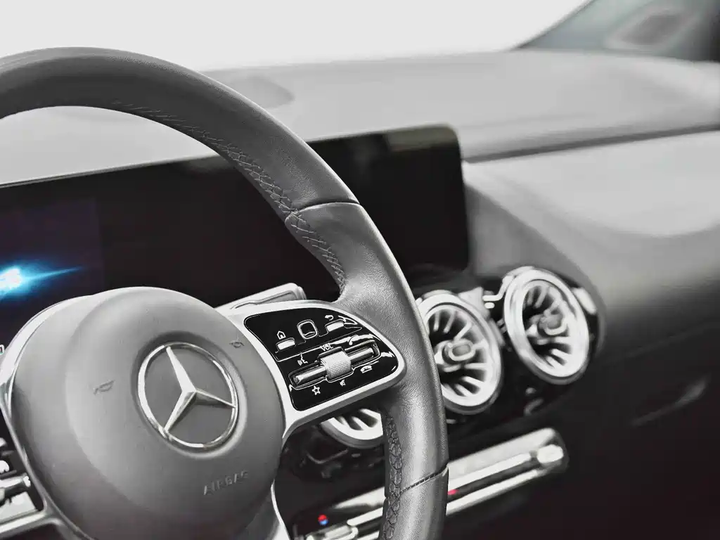 Mercedes-Benz GLA 2023 — фото 34