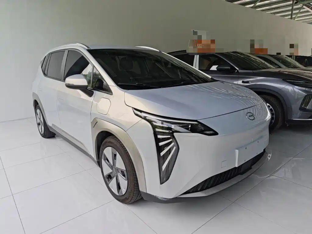 Aion Y 2024