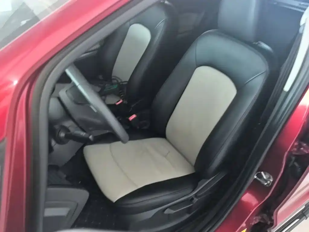 Ford EcoSport 2017 — фото 15