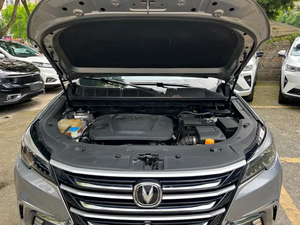Changan CS85 COUPE 2020 — фото 14