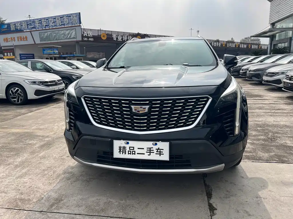 Cadillac XT4 2019 — фото 2
