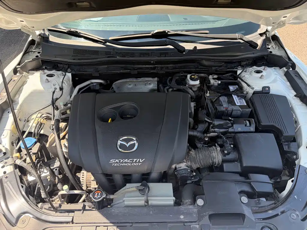 Mazda Atenza 2015 — фото 15