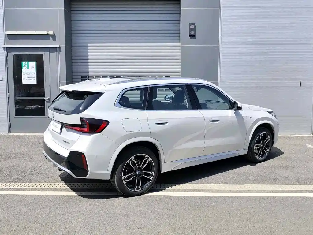 BMW X1 2025 — фото 2