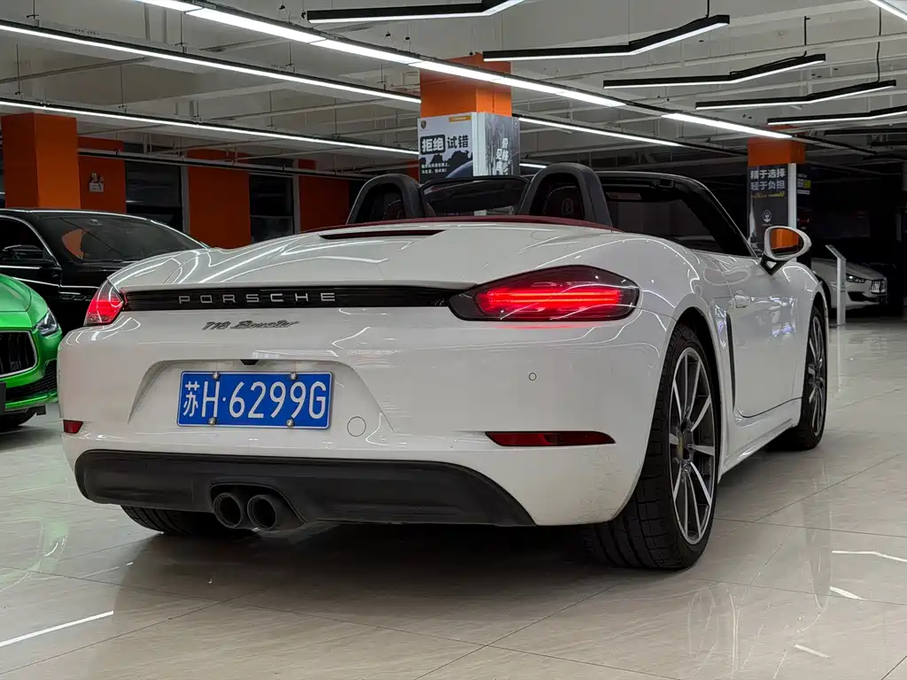 Porsche 718 2021 — фото 10