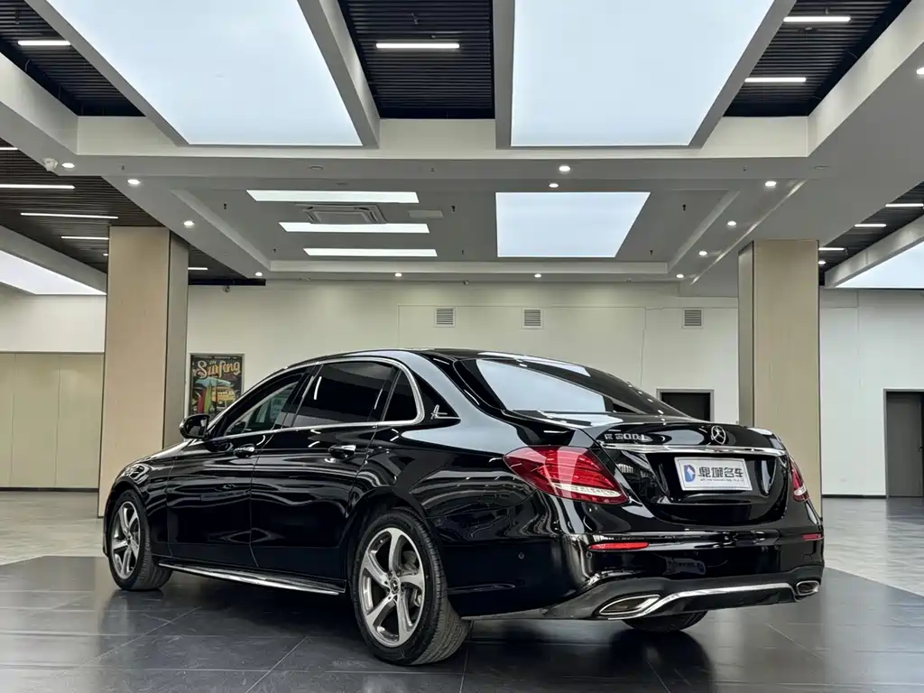 Mercedes-Benz E-Class 2019 — фото 14