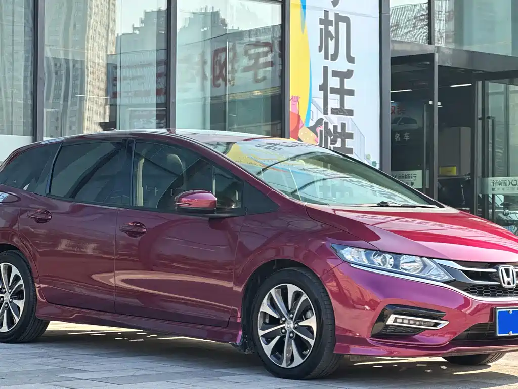 Honda Jade 2017 — фото 3