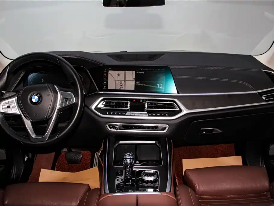 BMW X7 2022 — фото 13