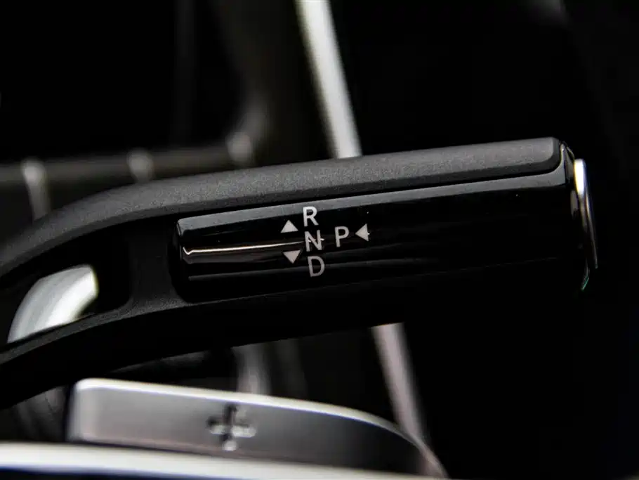 Mercedes-Benz E-Class 2024 — фото 20