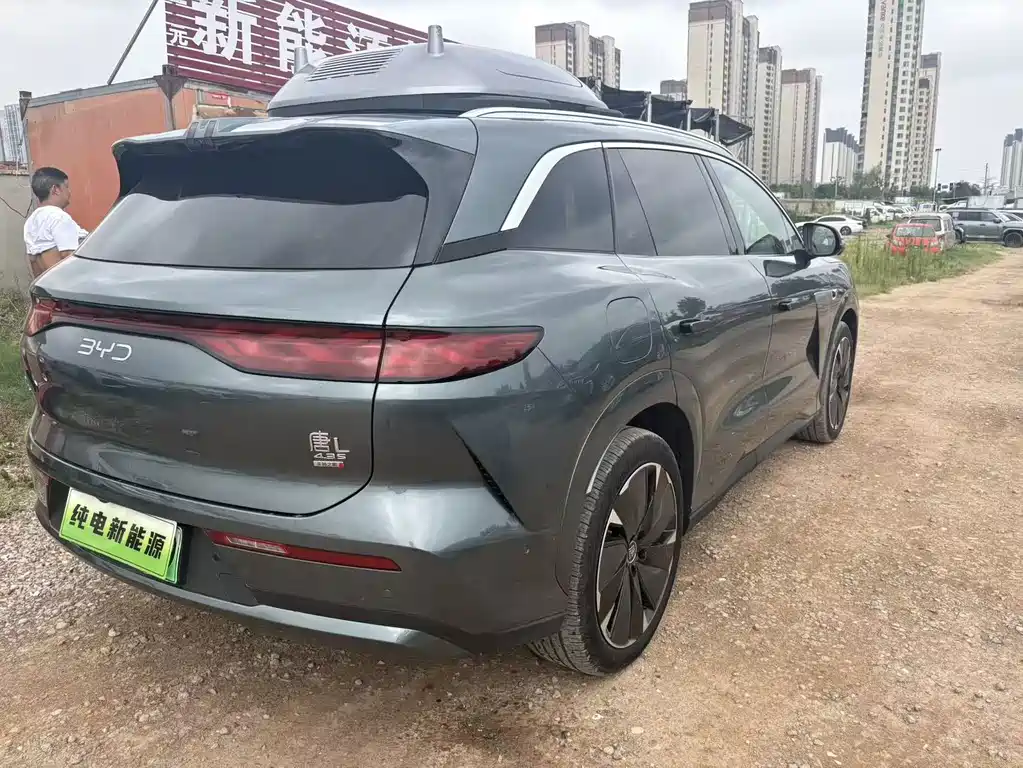 BYD Tang L 2025