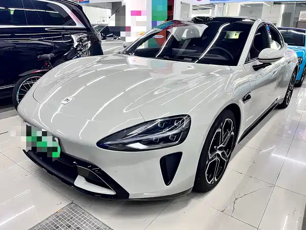 Xiaomi SU7 2025
