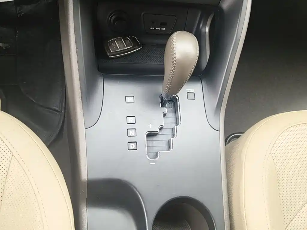 Hyundai ix35 2015 — фото 10