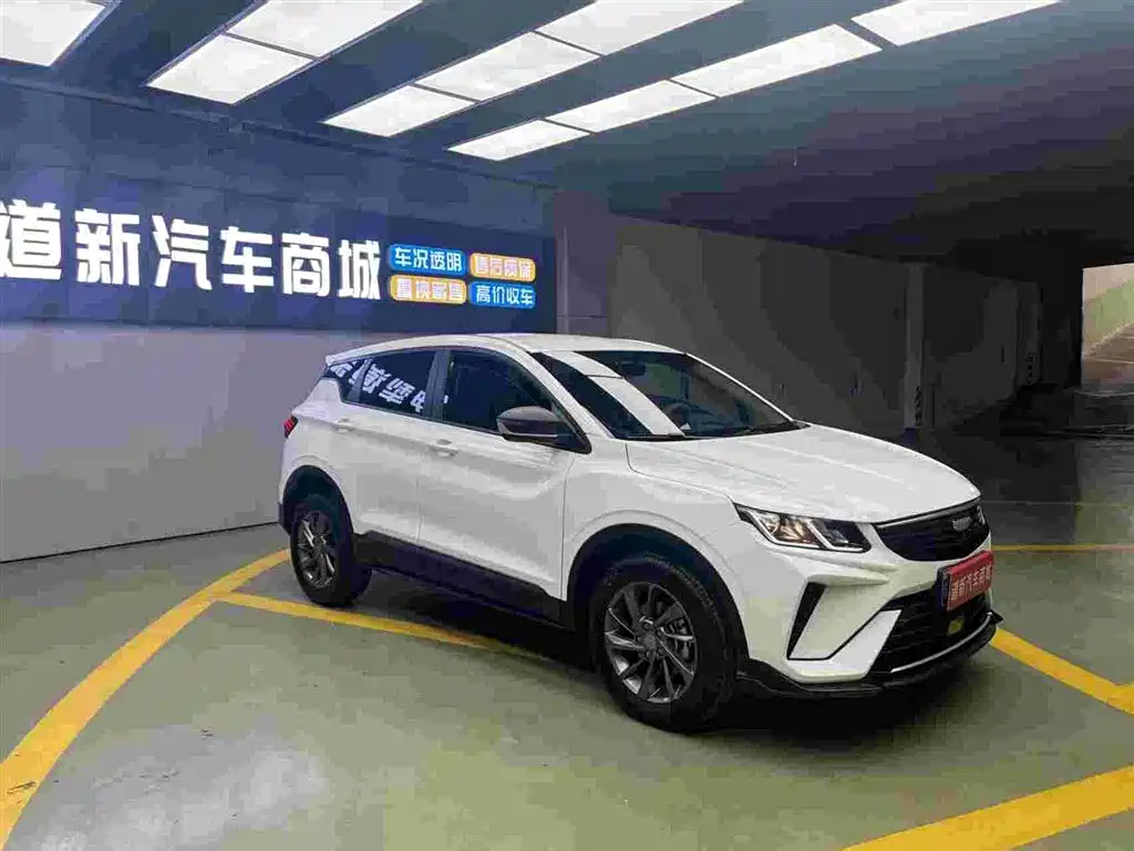 Geely Binyue 2025 — фото 3