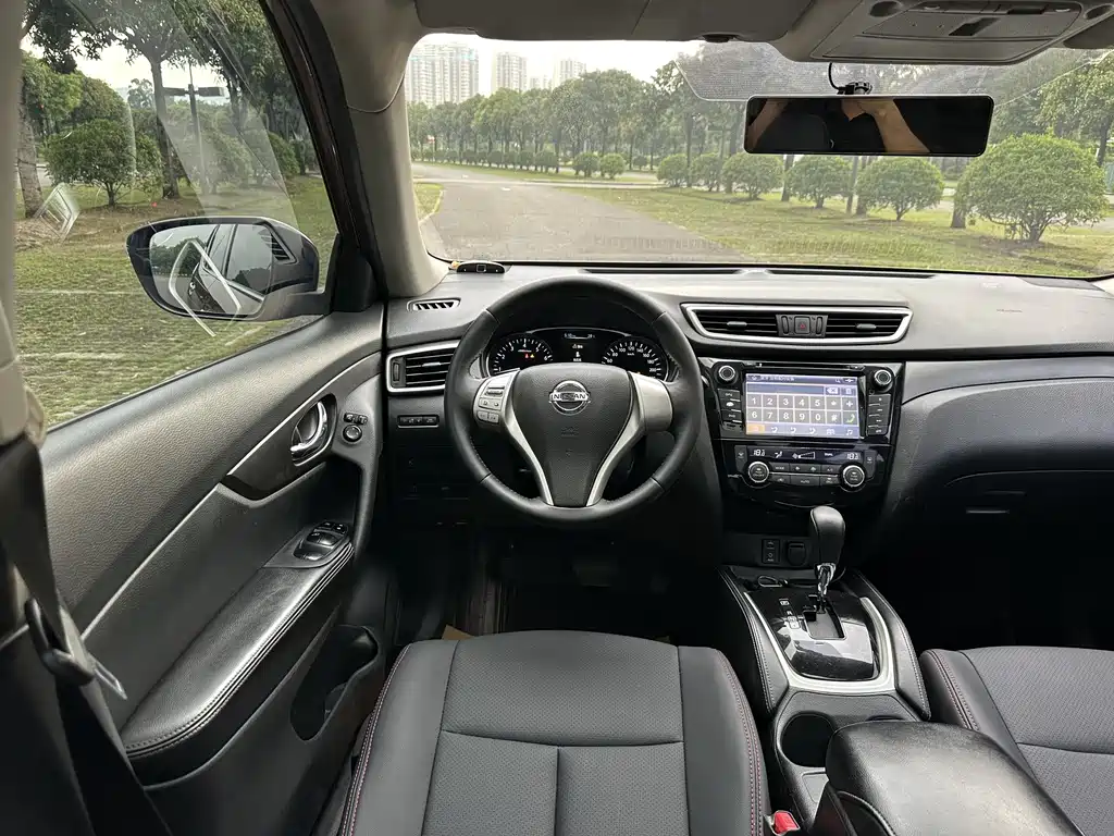 Nissan X-Trail 2015 — фото 18