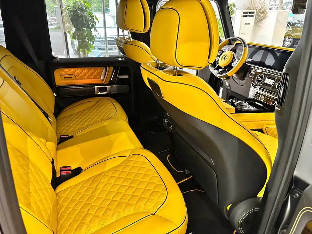 Mercedes-Benz G-Class 2023 — фото 13