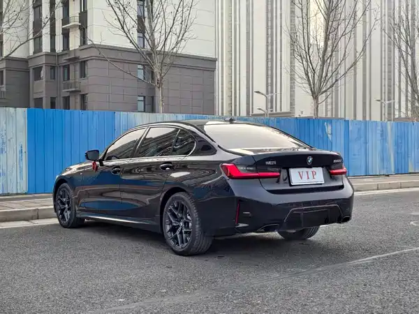 BMW 3 Series 2025
