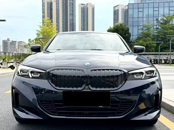 BMW i3 2024
