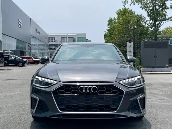 Audi A4L 2022