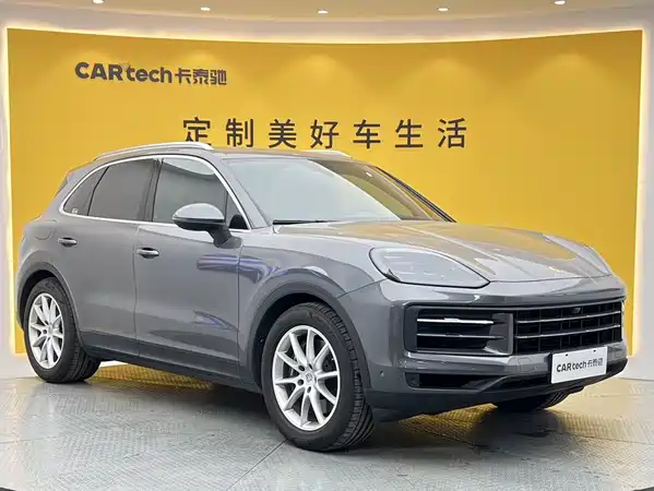 Porsche Cayenne 2025