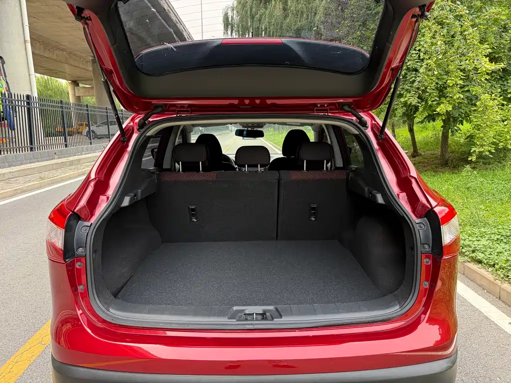 Nissan Qashqai 2016 — фото 19