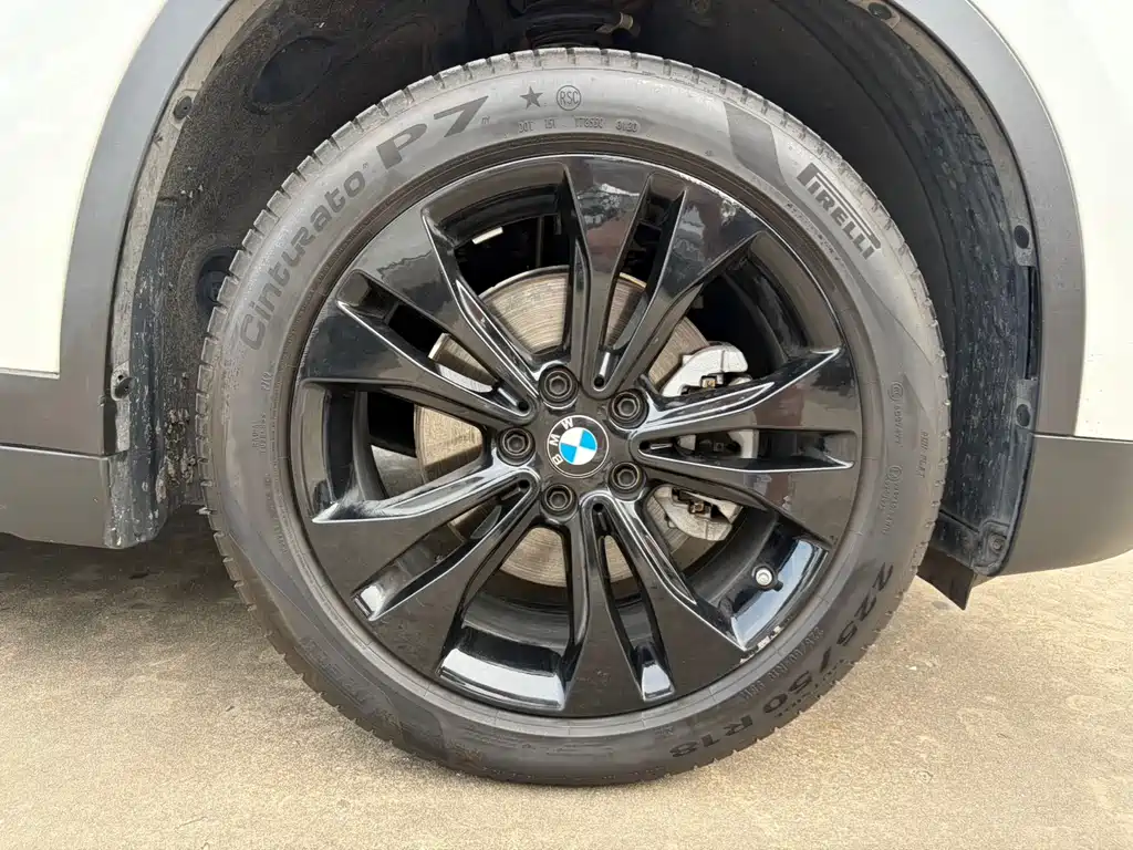 BMW X1 2020 — фото 20