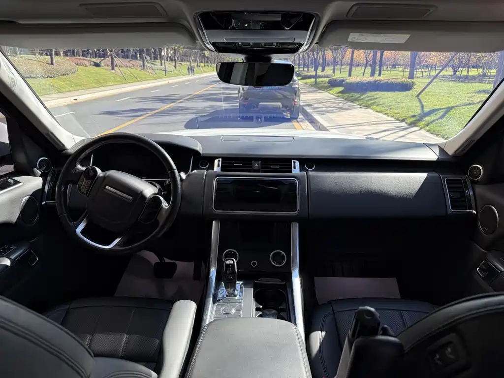 Land Rover Sport PHEV 2021 — фото 14