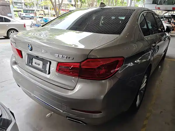 BMW 5 Series 2020