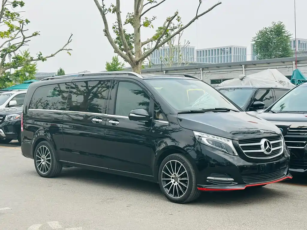 Mercedes-Benz V-Class 2019 — фото 3