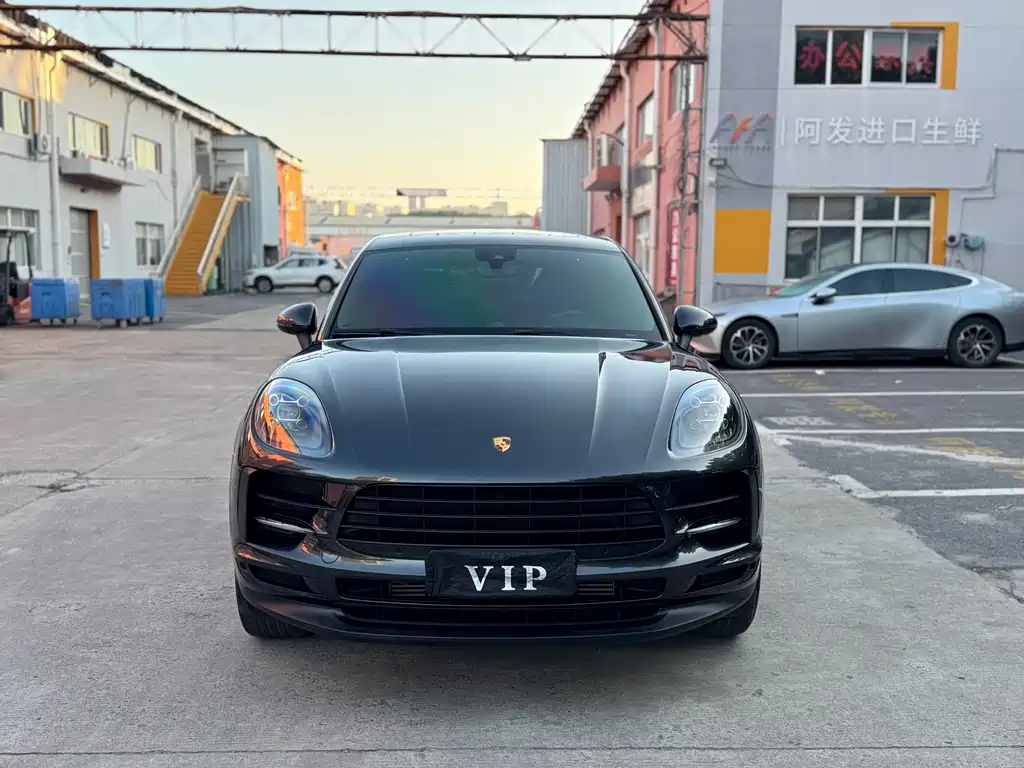 Porsche Macan 2021 — фото 2
