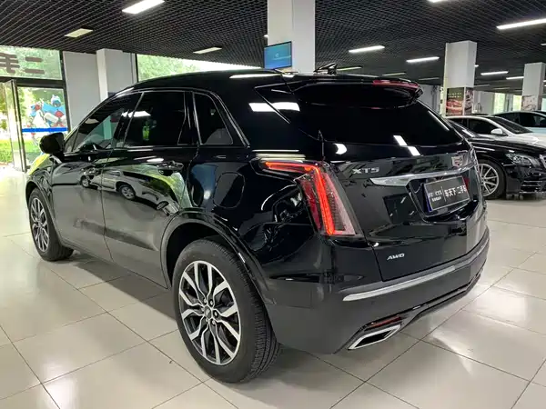 Cadillac XT5 2024