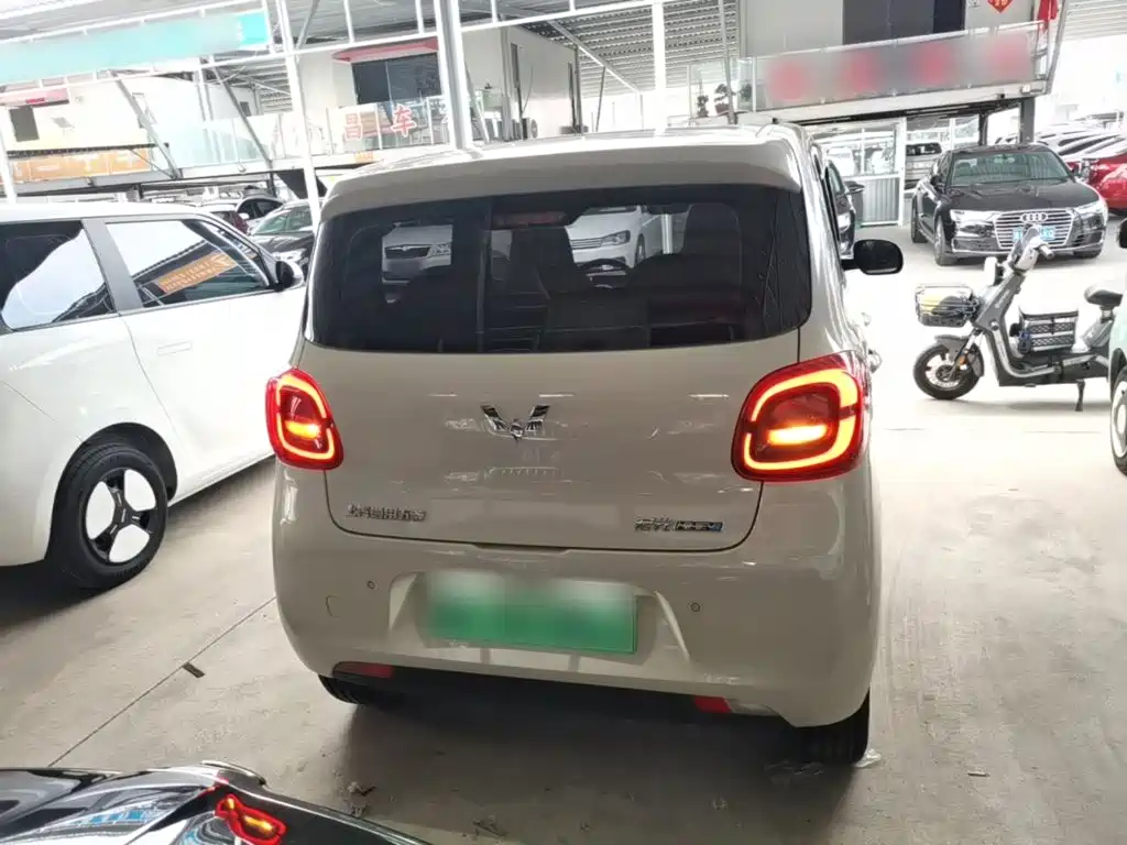 Wuling Hongguang MINIEV 2025