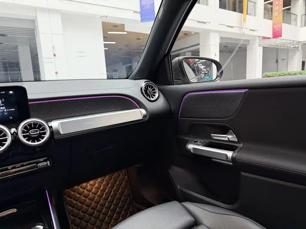 Mercedes-Benz GLB 2021 — фото 15