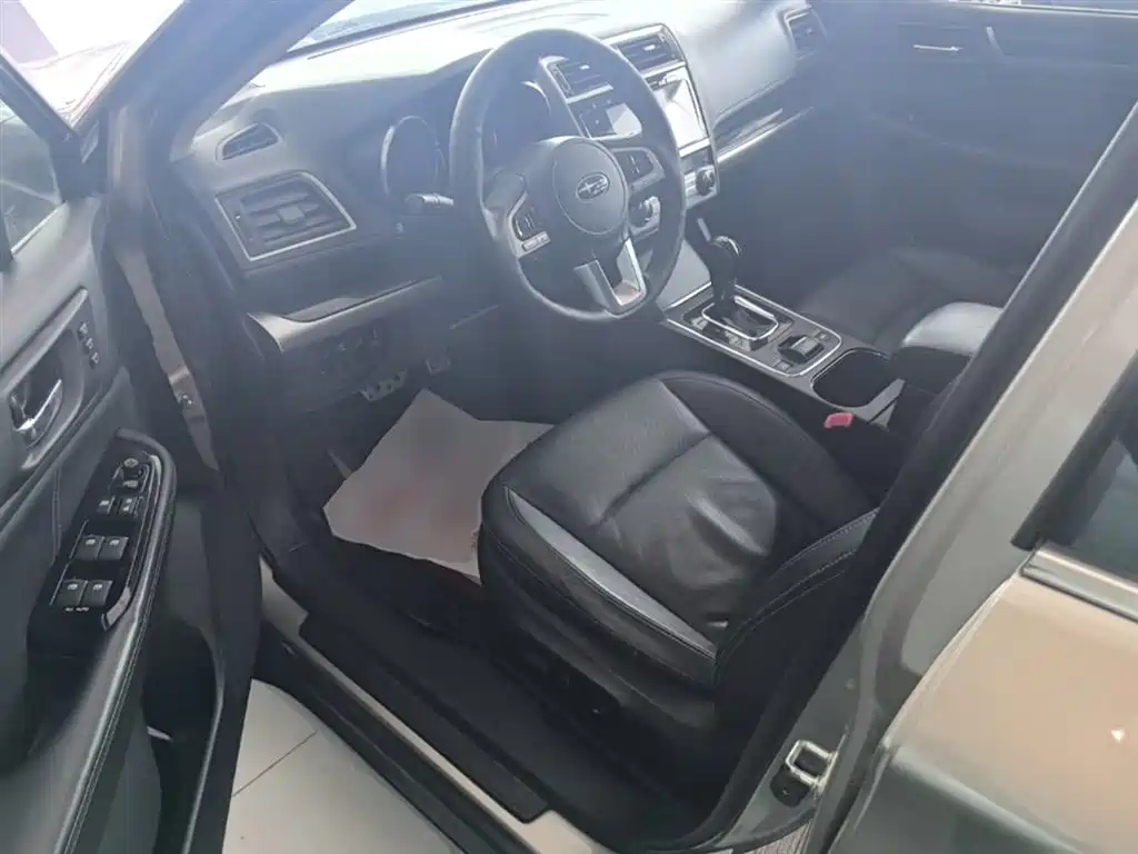 Subaru Outback 2016 — фото 16