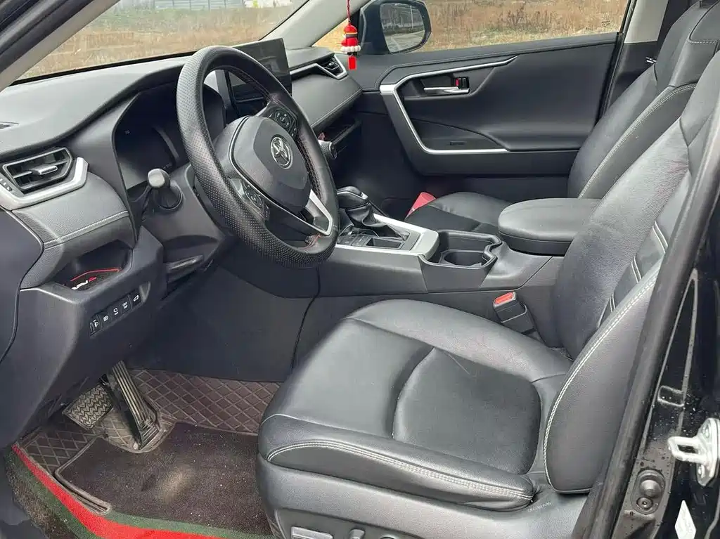 Toyota RAV4 2023