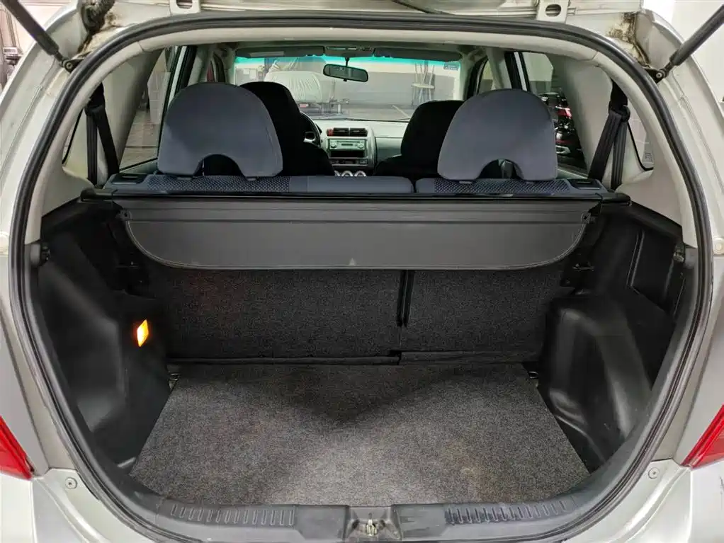 Honda Fit 2007 — фото 17