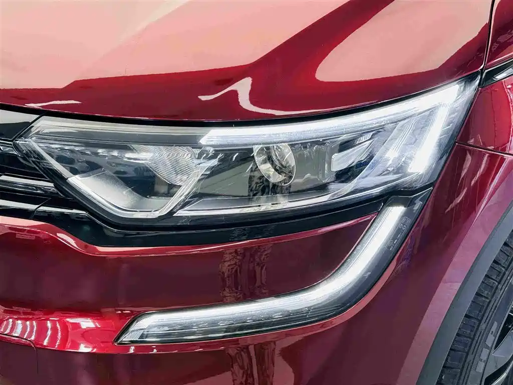 Renault Koleos 2017 — фото 10