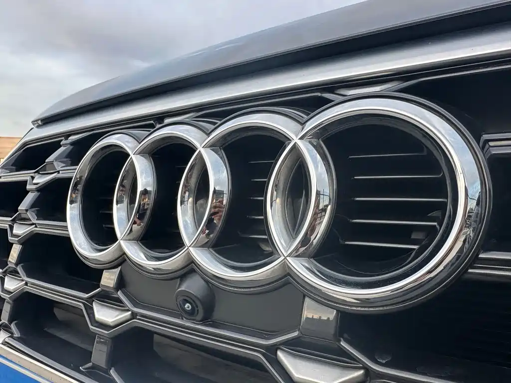 Audi Q3 2022 — фото 9