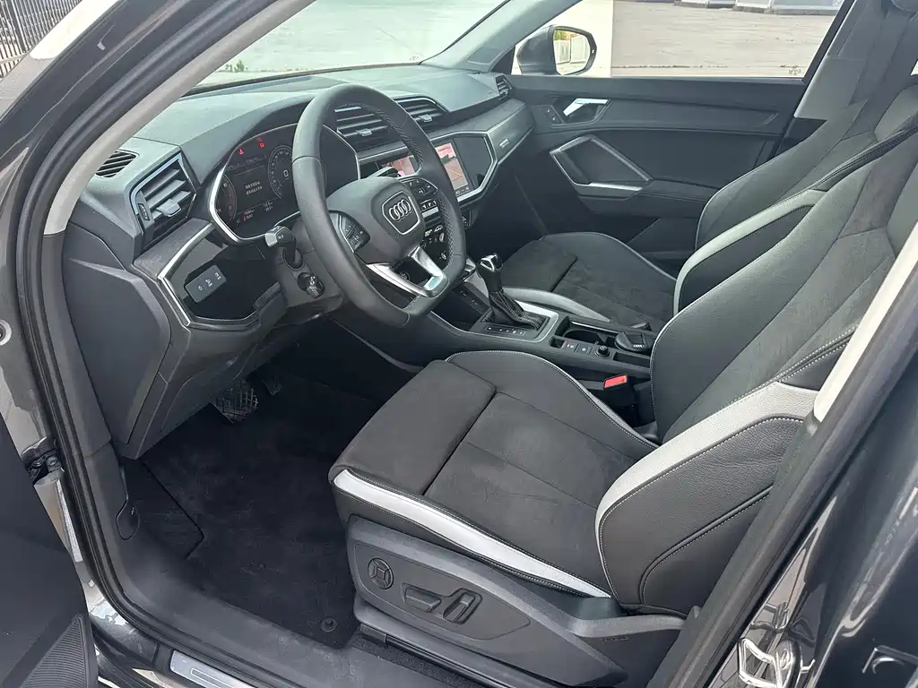 Audi Q3 2022