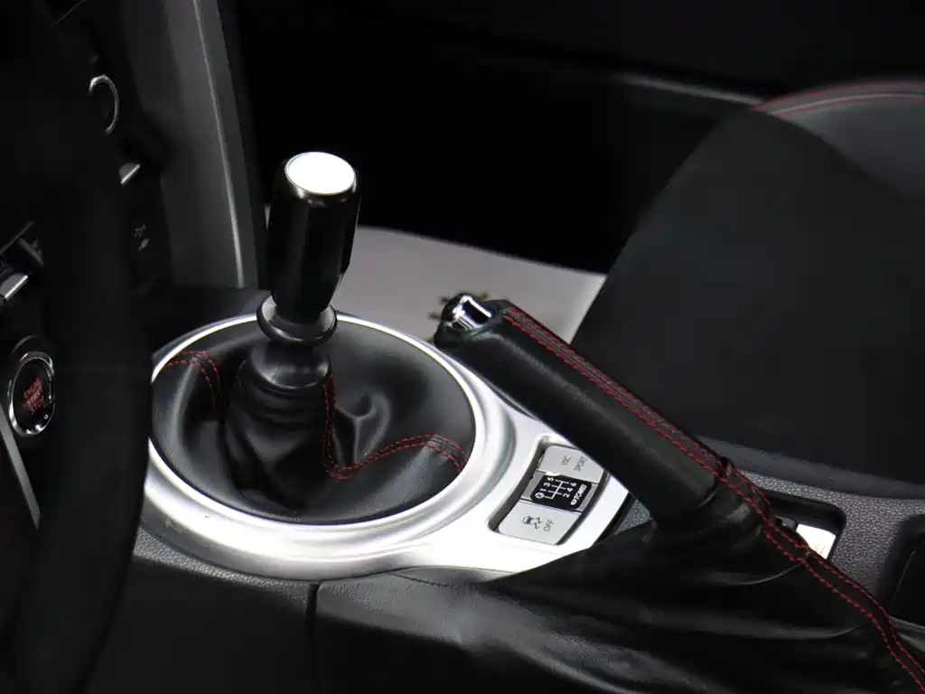 Subaru BRZ 2016 — фото 11